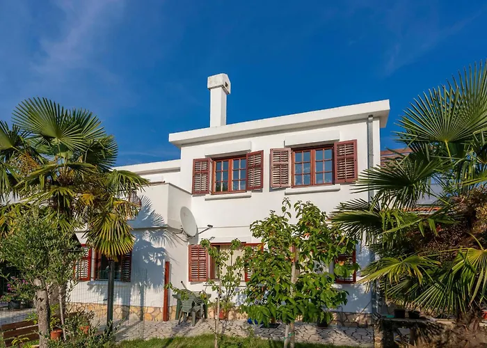 Cozy In With Kitchen *